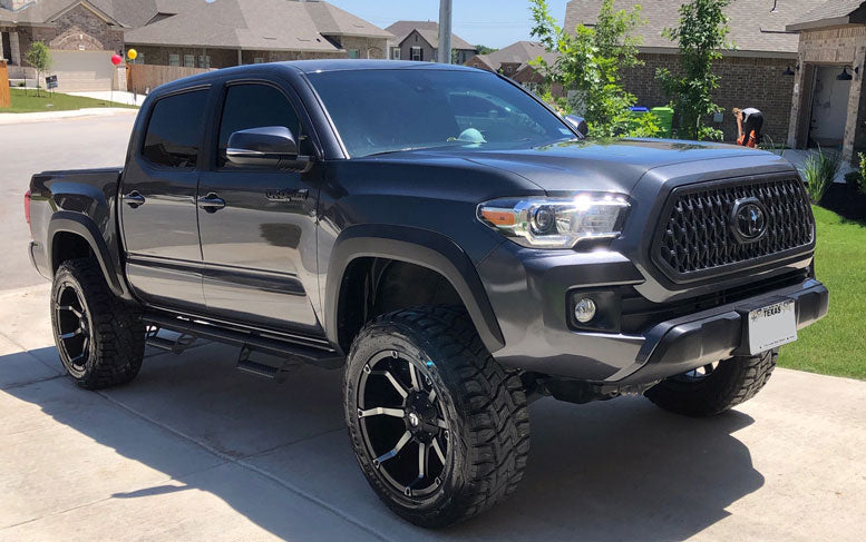 Find 2007-2013 Toyota FJ Cruiser GrillCraft Lower Black 1pc Grille Insert MX Grill In Forest - Foto 6